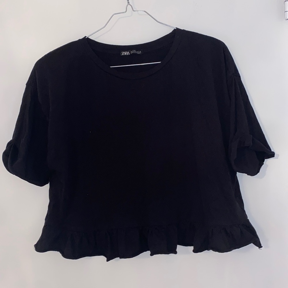 Black T-shirt ⚡️SEND BEST OFFER⚡️
